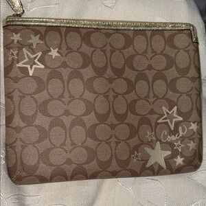 Coach Signature laptop Brown Wristlet with Gold Star Accents